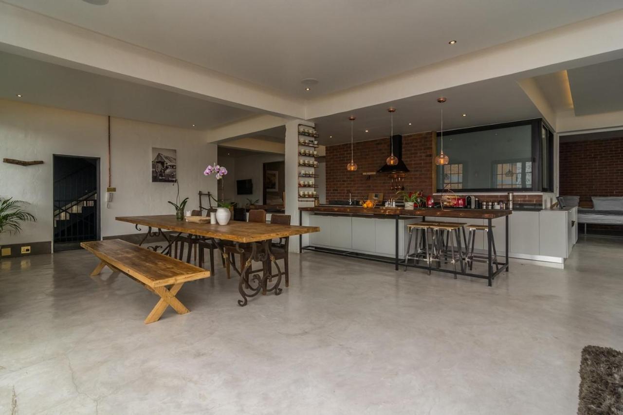 12 Decades Art Hotel Johannesburg Eksteriør billede